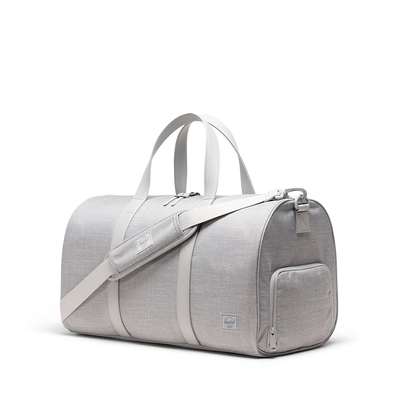 Herschel Novel Duffle グレー 43L ボストンバッグ Herschel Novel Duffle - 43L – FlyVibes