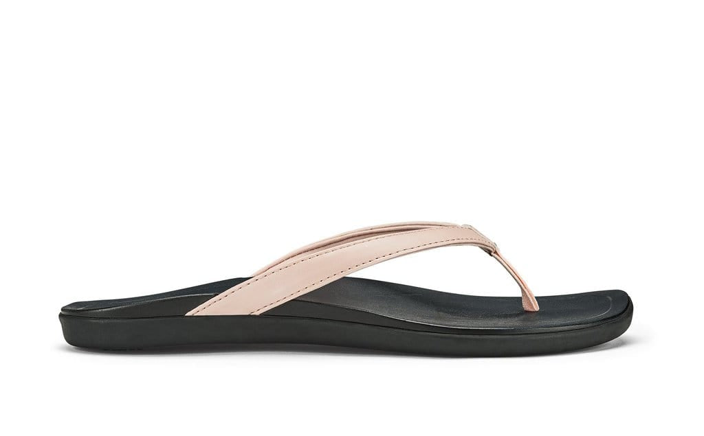 OluKai Women's Ho'opio Beach Sandals
